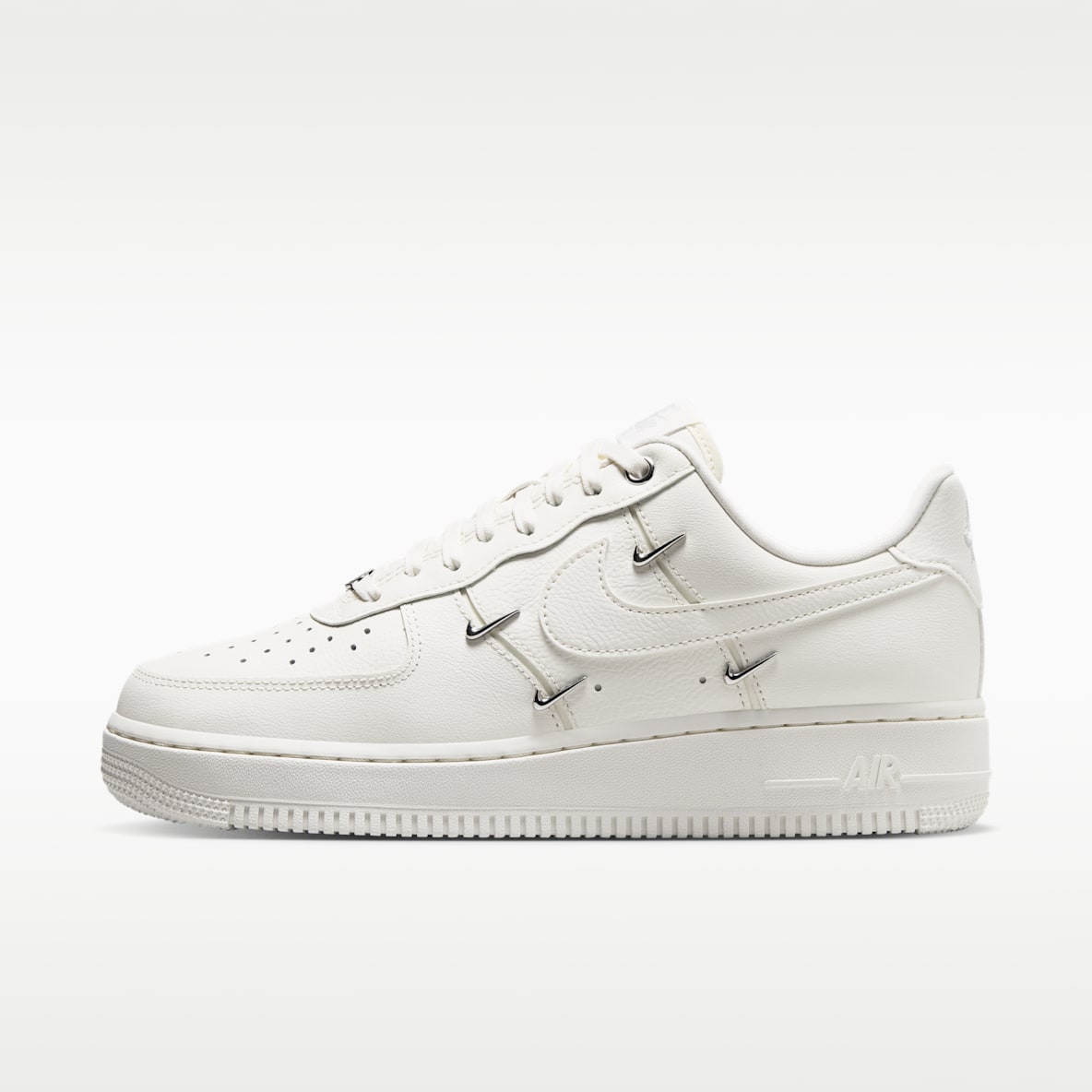 Nike Air Force 1 '07 LV8 Women's Shoes