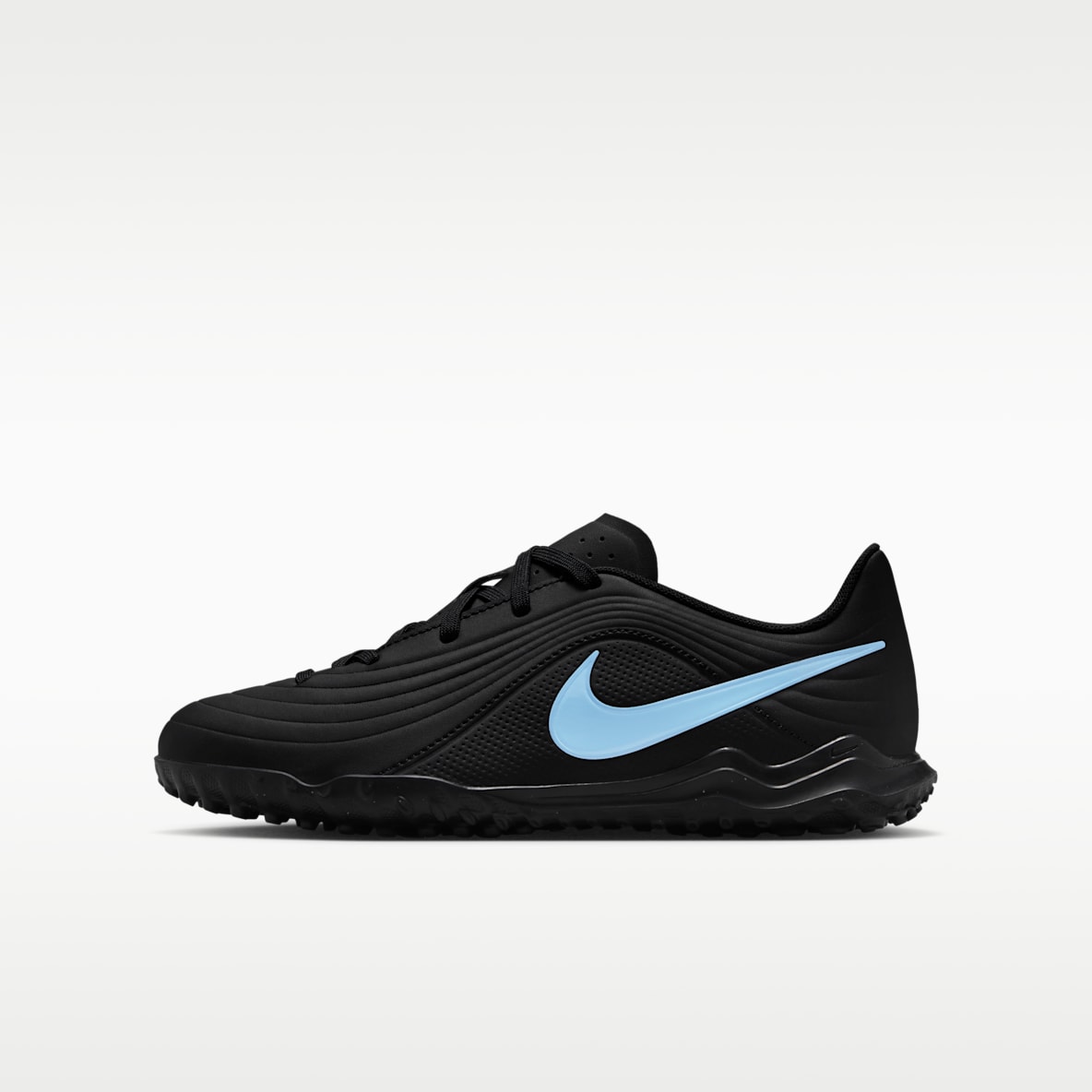 Nike Jr. Tiempo Maestro Club Older Kids Turf Low-Top Football Shoes