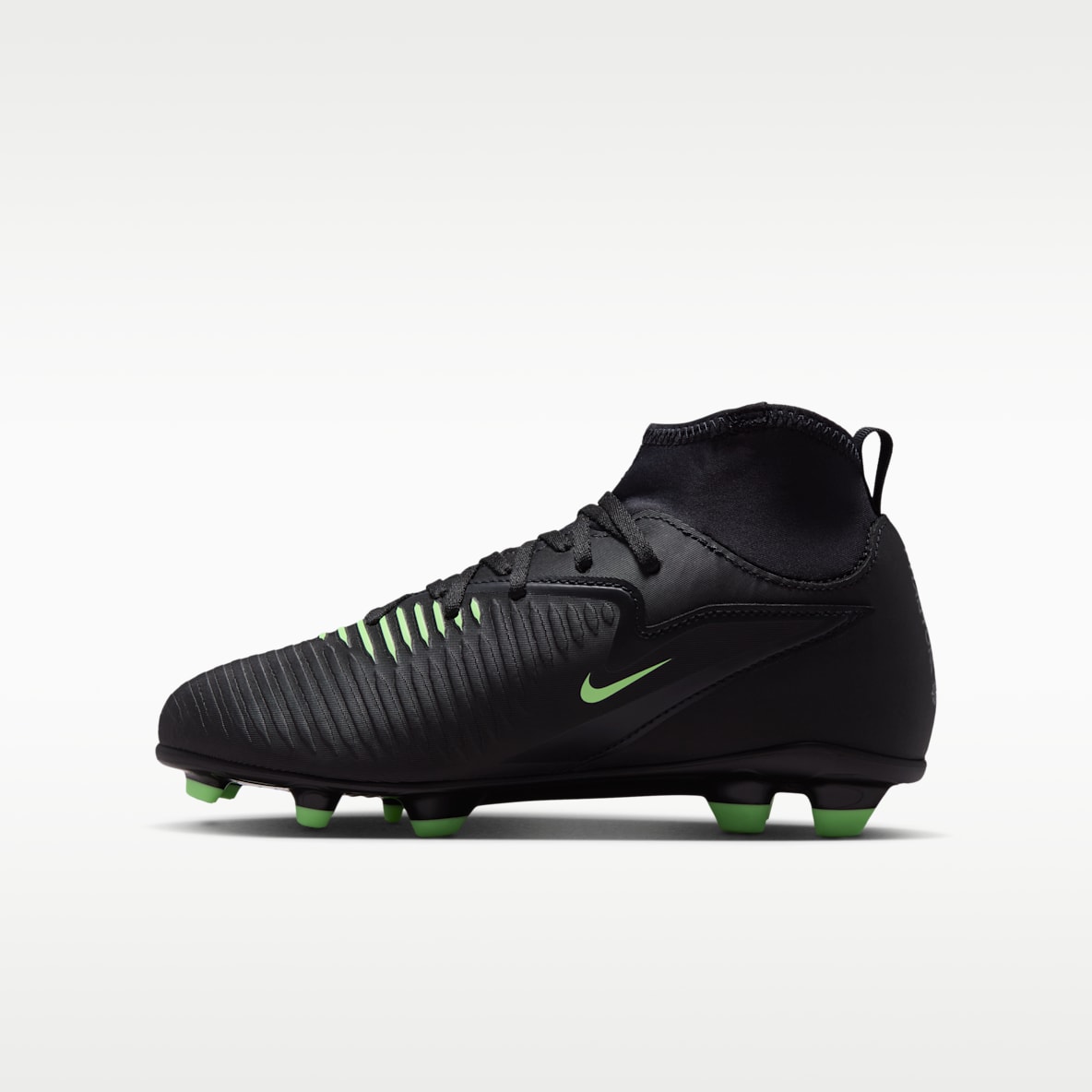 Nike Jr. Phantom 6 High Club Older Kids' Multi-ground Football Boot