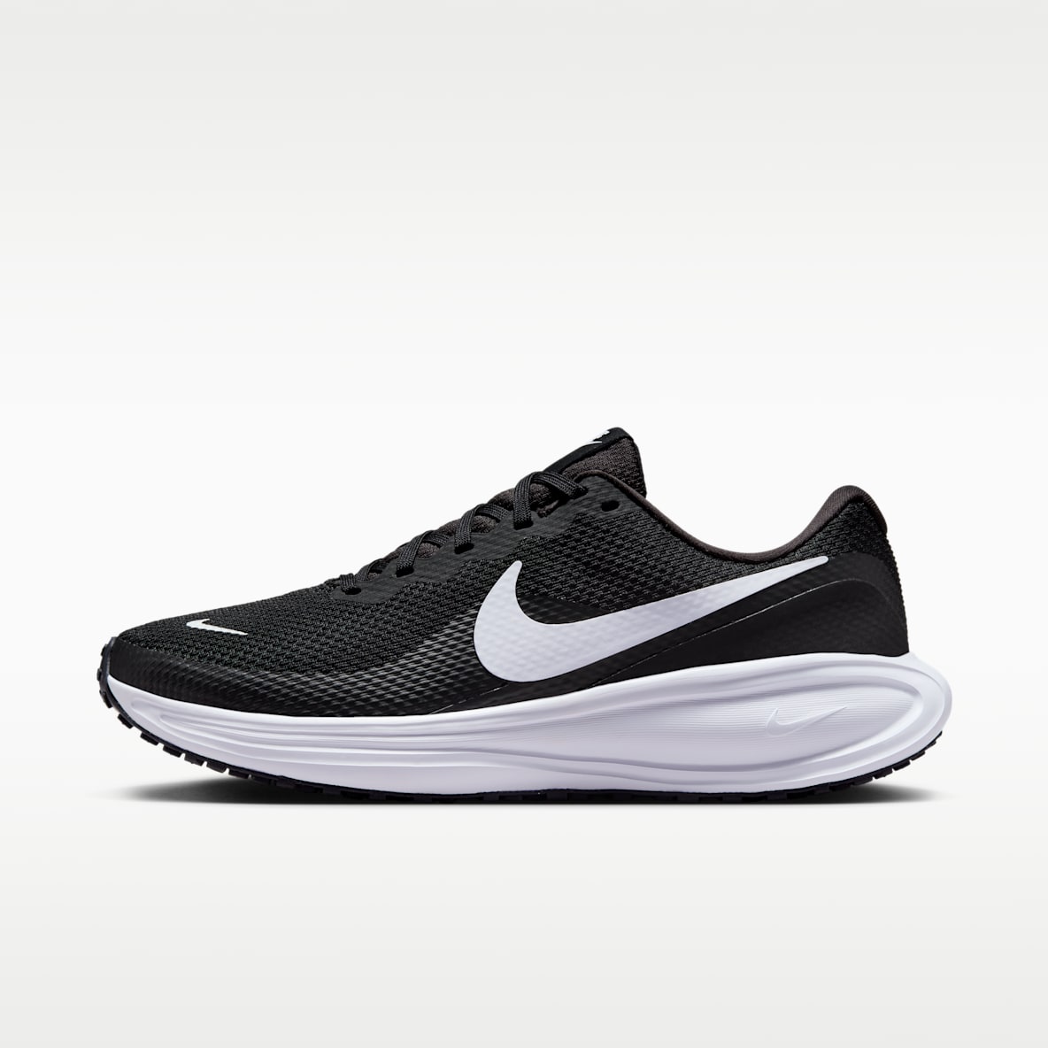 Nike Revolution 8 Tenis de correr en pavimento para mujer