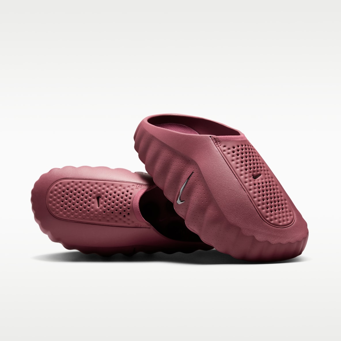 Nike Mind 001 Women's Pregame Mules