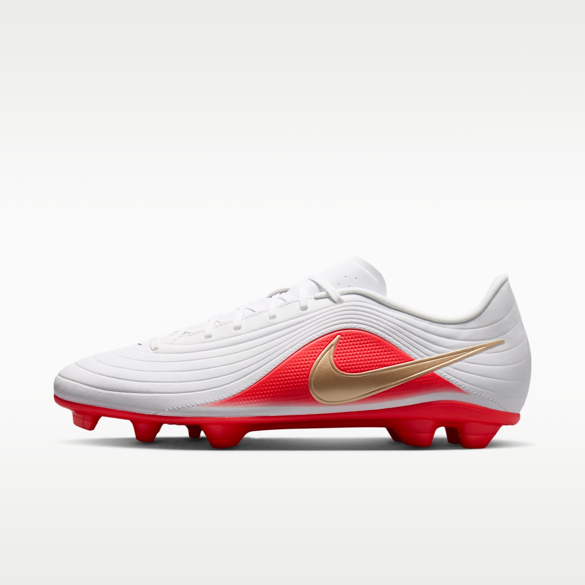 Nike Tiempo Maestro Club Tacos de fútbol para terrenos múltiples de corte low