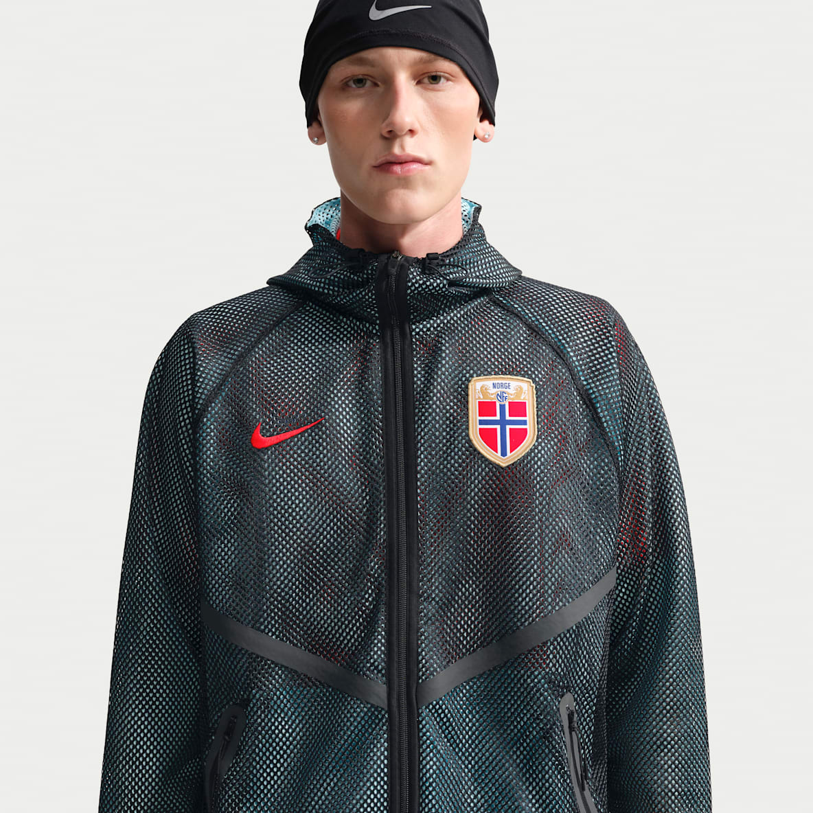 Norway Men's Nike Dri-FIT Soccer Anthem Jacket