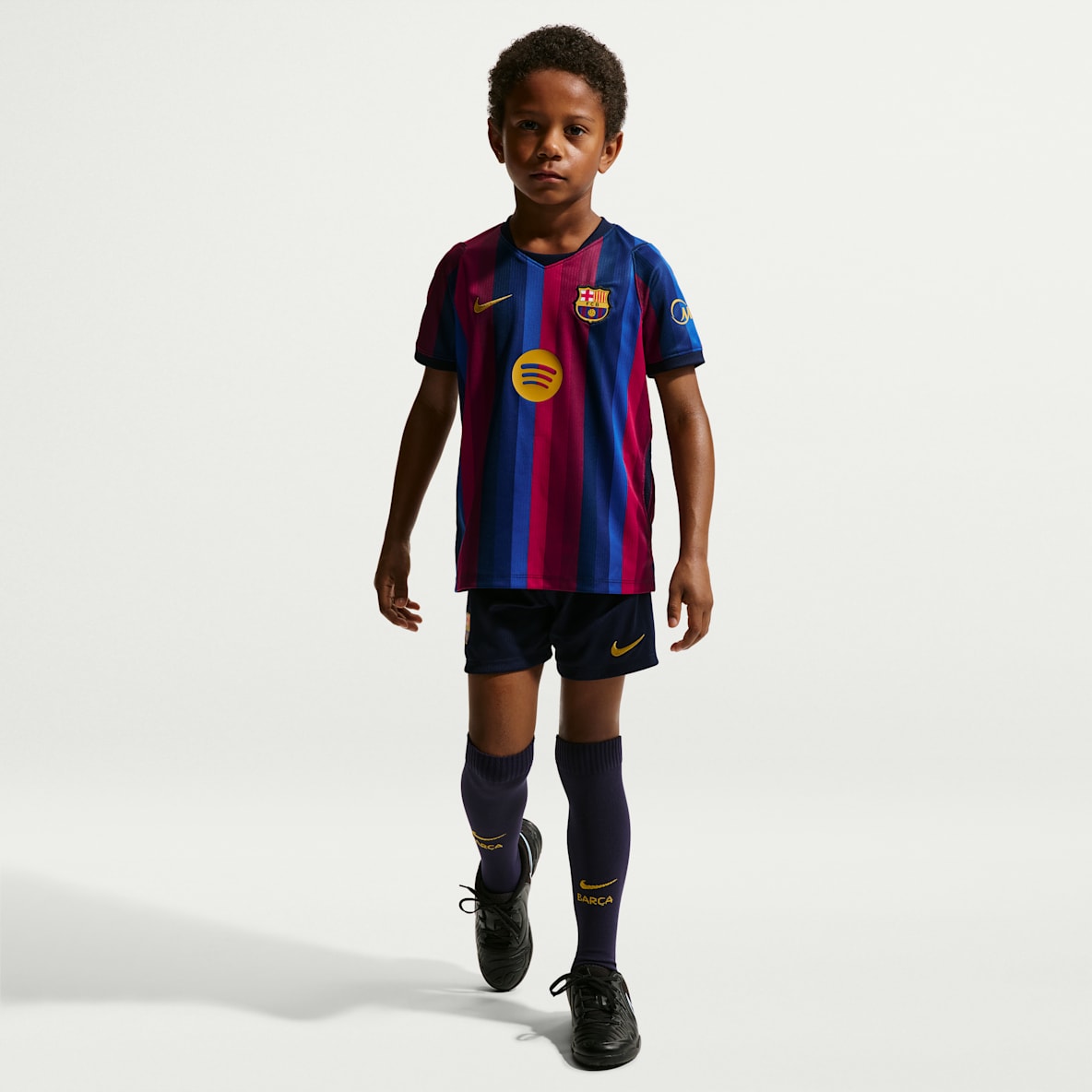 FC Barcelona local 2026 Stadium Kit de 3 piezas de fútbol Nike Replica para niños talla pequeña