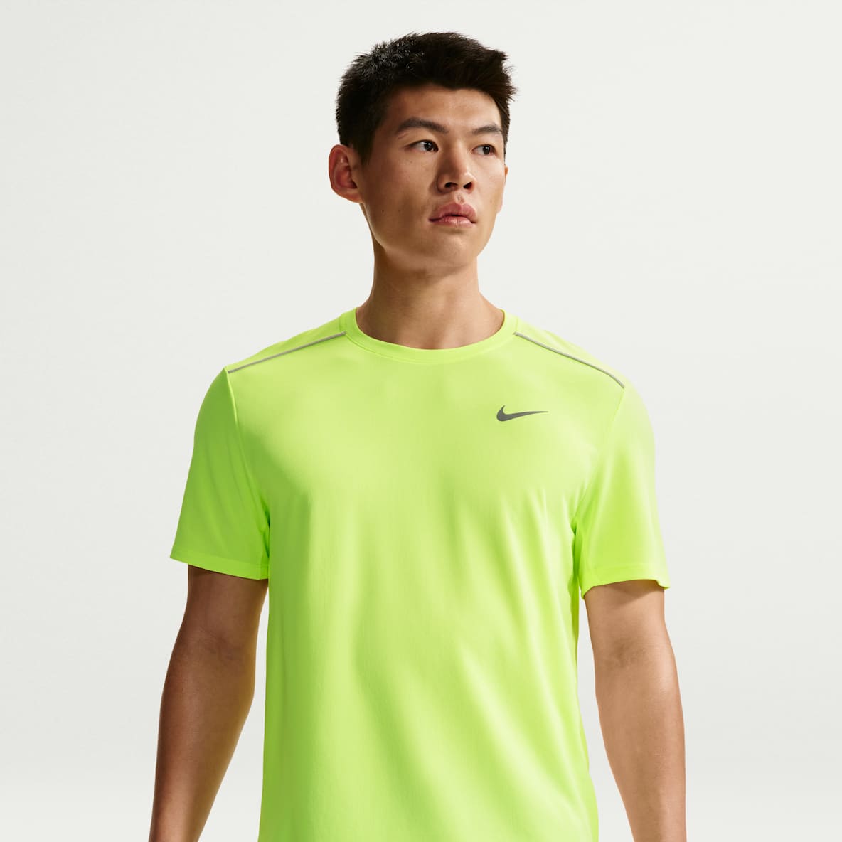 Nike Miler Men's Dri-FIT UV-Protection Short-Sleeve Running Top