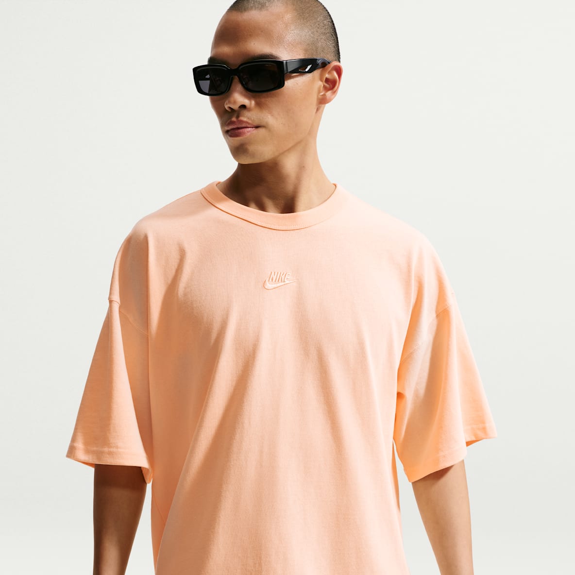 Nike Sportswear Premium Essentials Men's Oversized T-Shirt