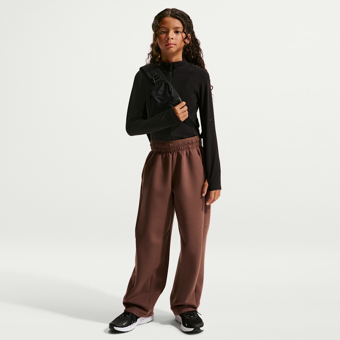 Nike Mavn Pants de tejido Knit de tiro alto Therma-FIT para niña