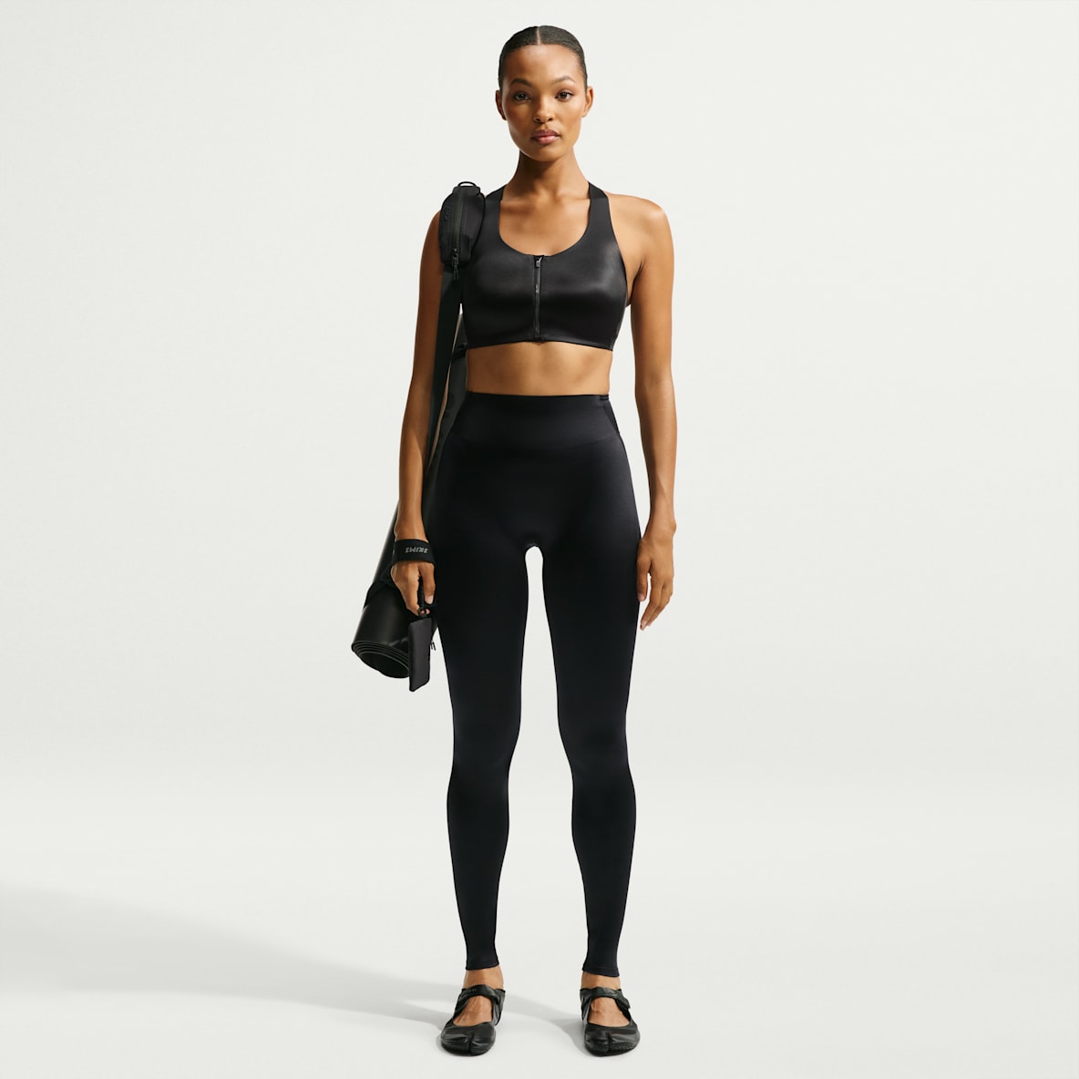NikeSKIMS Satin Shine Leggings de cintura alta de 74 cm para mujer