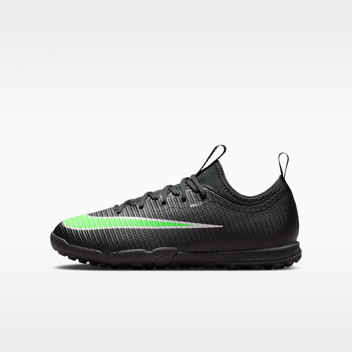 Nike Jr. Mercurial Vapor 17 Academy Tacos de futbol para pasto sintético (turf) de corte low para niños grandes