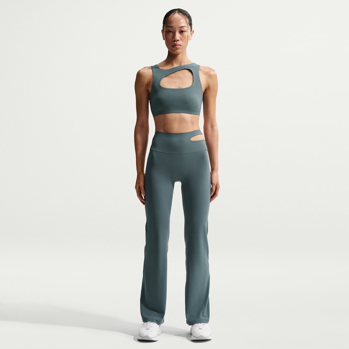 Nike Zenvy Women's High-Waisted Flared Leggings