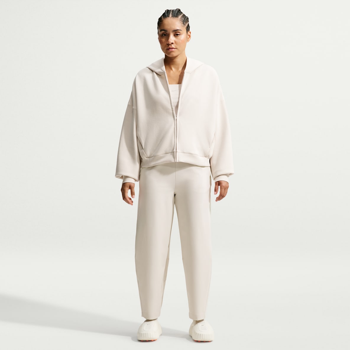 Nike 24.7 PerfectStretch Pantalon ample à taille haute Dri-FIT pour femme