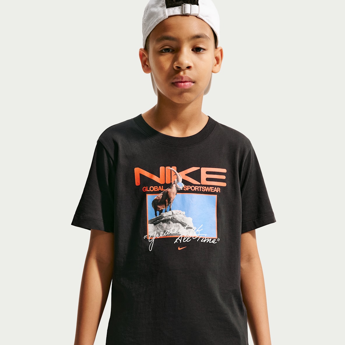 Nike Sportswear Older Kids' T-Shirt