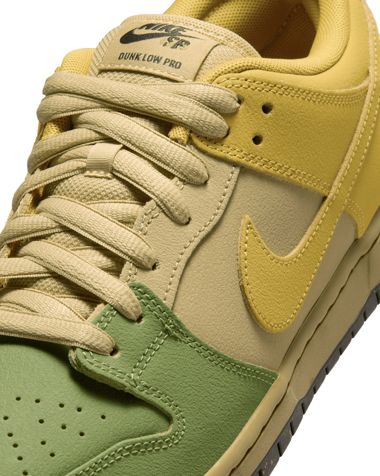 Nike SB Dunk Low Pro 'Saffron Quartz and Pear' (IO0427-300) Release Date